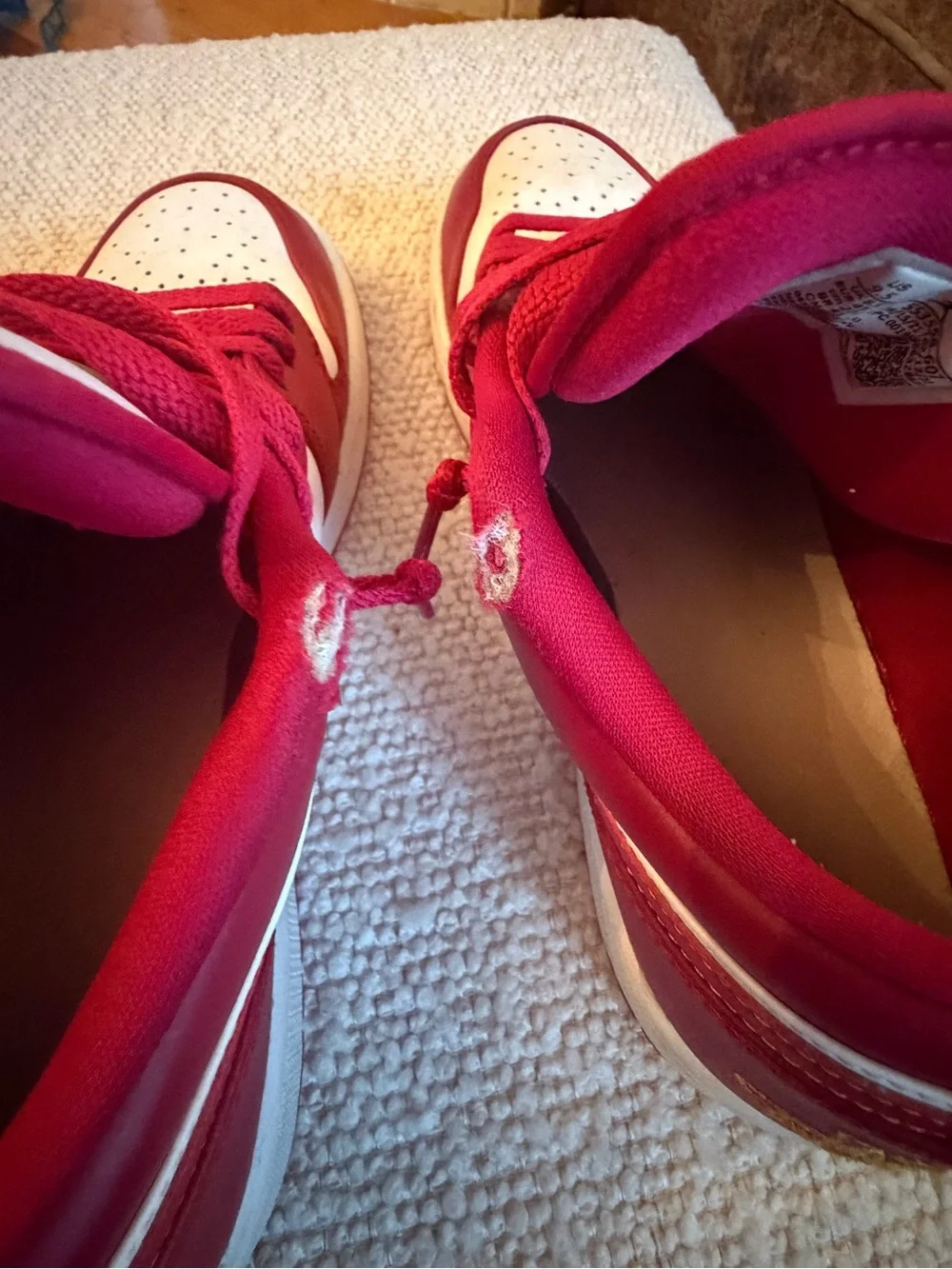 Jordan 1 Low Cardinal Red shoes Men's sz 9.5
